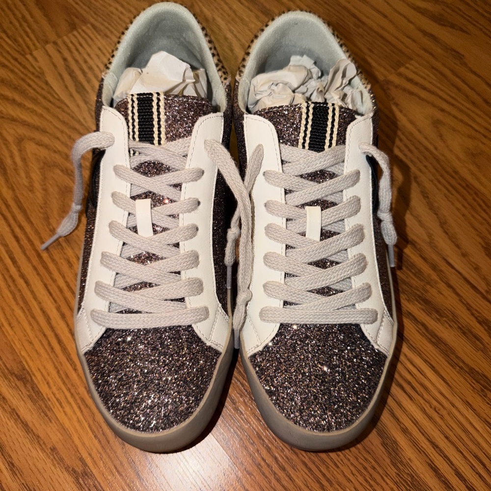 ShuShop Paula sneaker. Glitter and cheetah. Size 8.